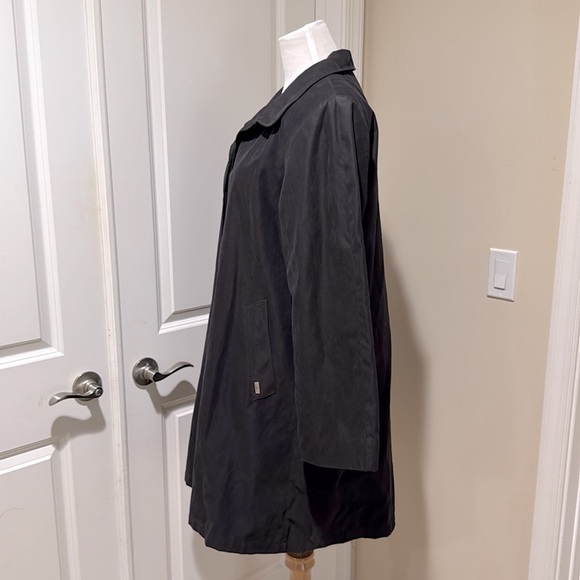 London Fog Mid Length Suede Classic Black Hidden Button Trench Coat Size Large - Picture 4 of 9